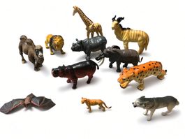 11 Wildtiere Plastikfiguren Safari/Zoo -Löwe Elefant Giraffe