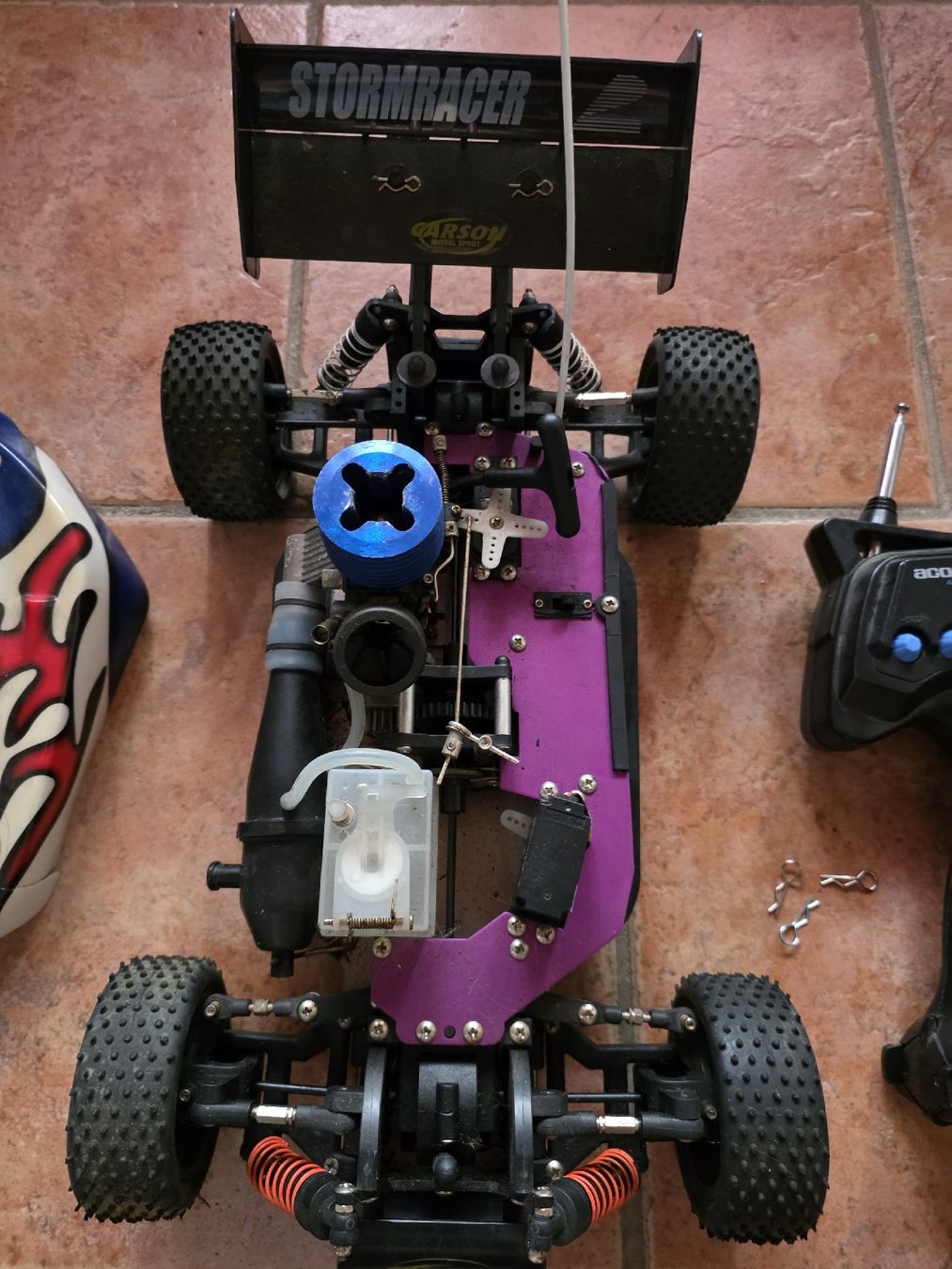 Carson Modellismo RC: rc Nitro Auto "Stormracer" Carson, guter Zustand – Nuovo (secondo la descrizione) da Safenwil venduto da mme_md5k 1