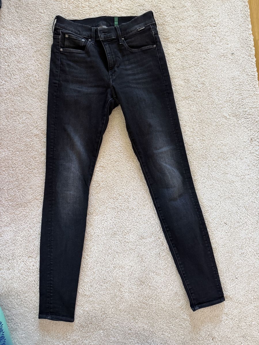 G-Star Jeans: G-Star Raw Jeans – Nuovo (secondo la descrizione) da Niederuzwil venduto da Lisascloset