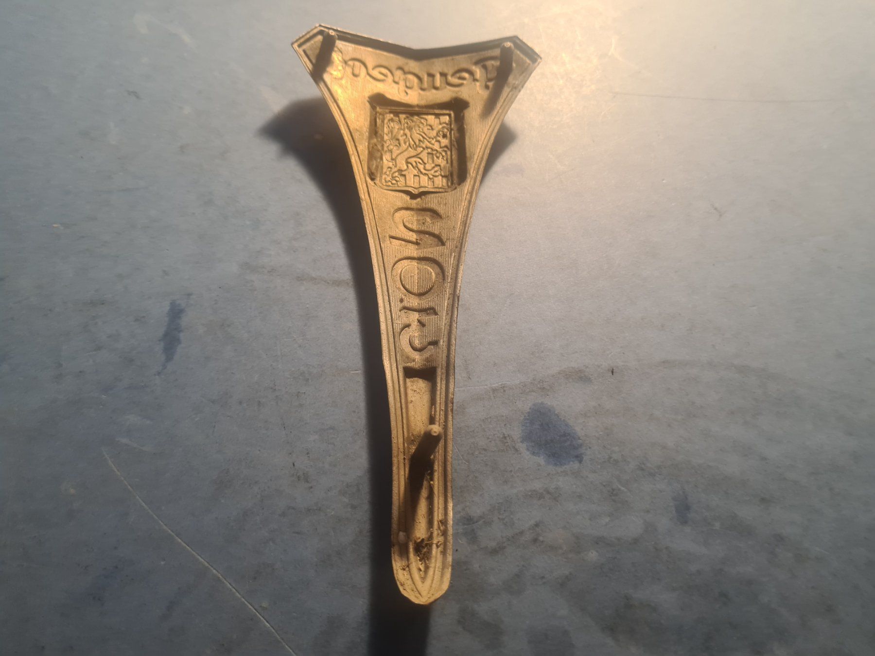 Peugeot Placchette & Badge: PEUGEOT 203  BADGE  VINTAGE  OLDTIMER  COLLECTION – Usato da Bellevue venduto da BURGOLMANIA 4