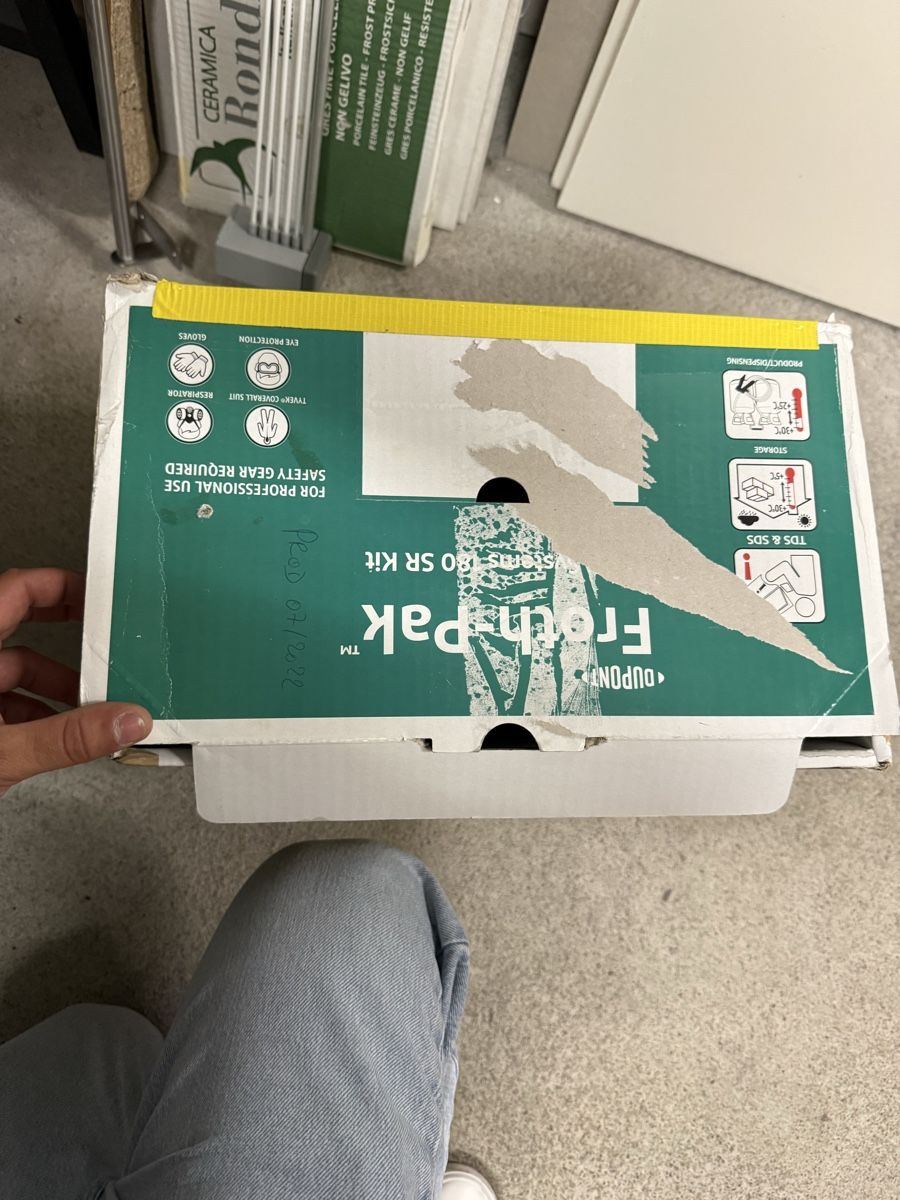 Füllmaterial: Mousse expensive frothpak et kit complet neuve  – Neu (gemäss Beschreibung) aus Vésenaz von jeanp 1