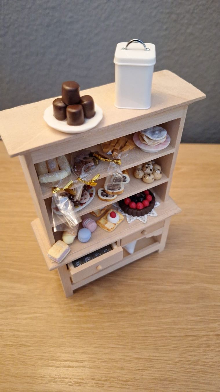 Case e mobili per bambole: Handmade Dessert Möbel – Nuovo (secondo la descrizione) da Zürich venduto da HandmadeTinyFood 3