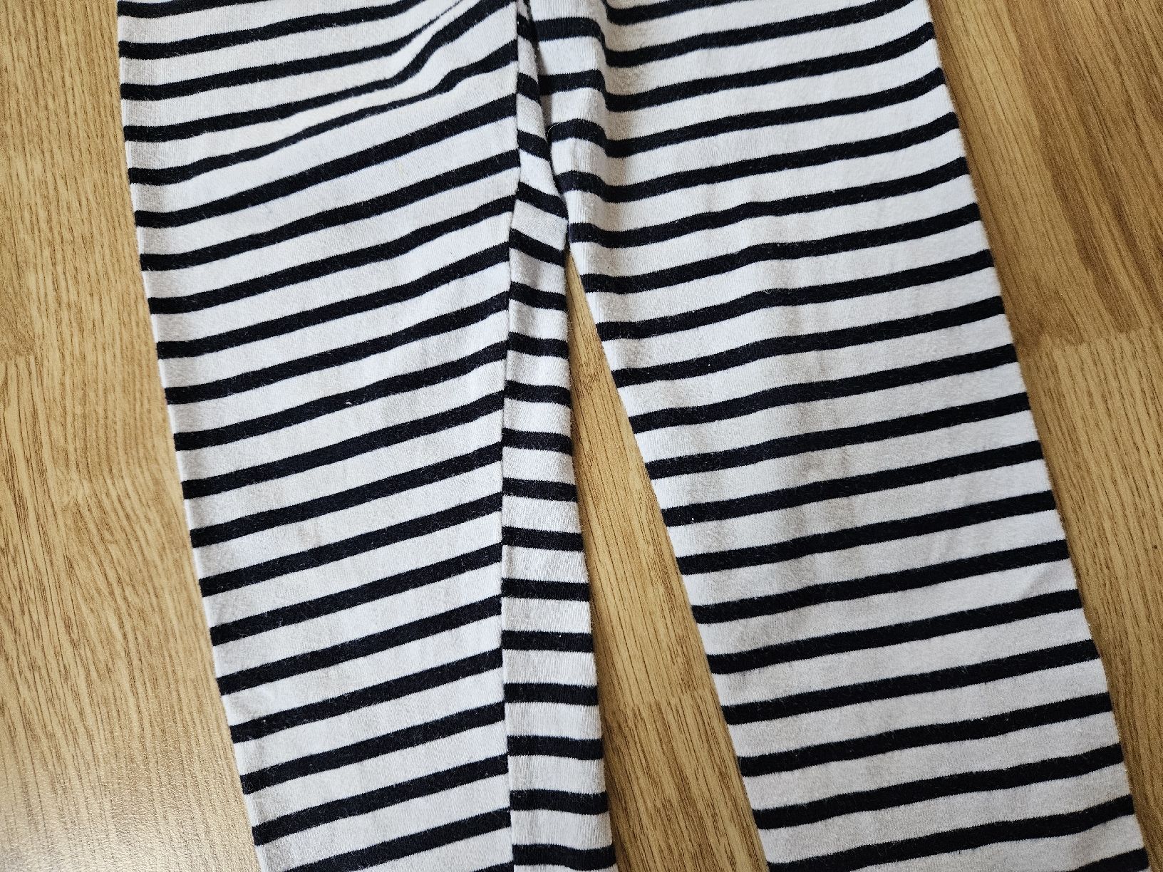H&M Strumpfhosen & Leggings: Leggins dünn, Gr. 116 – Gebraucht aus Worb von jun_fj8w 4