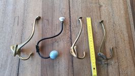Vier schöne Haken
