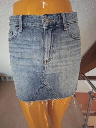 Hollister Jeansrock, Gr. w25, hellblau