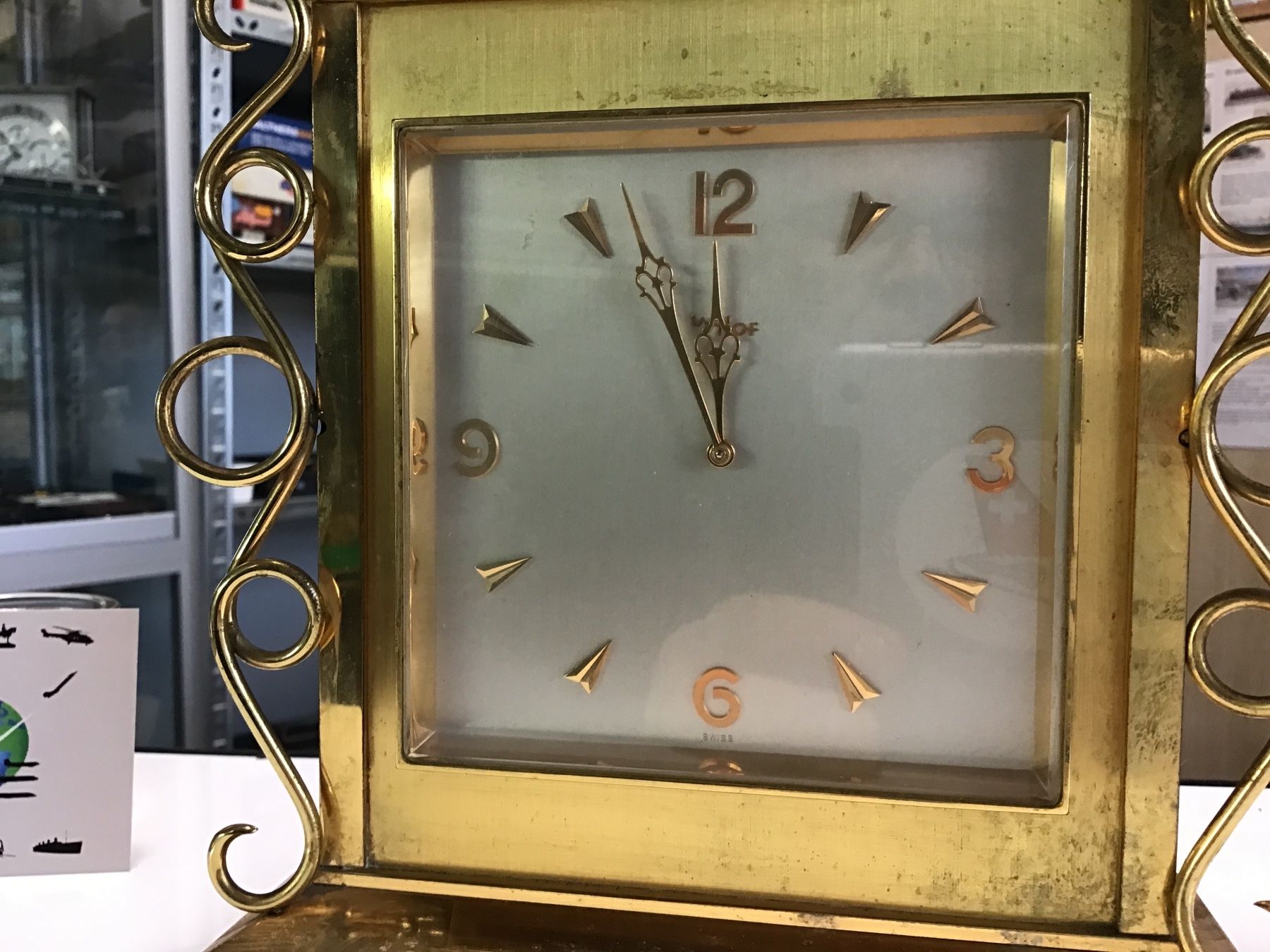 Imhof Orologi da terra & Orologi da parete: Vintage Tischuhr IMHOF Messing Optik, Mid-Century Style – Usato da Männedorf venduto da Spezial-Modelle 1
