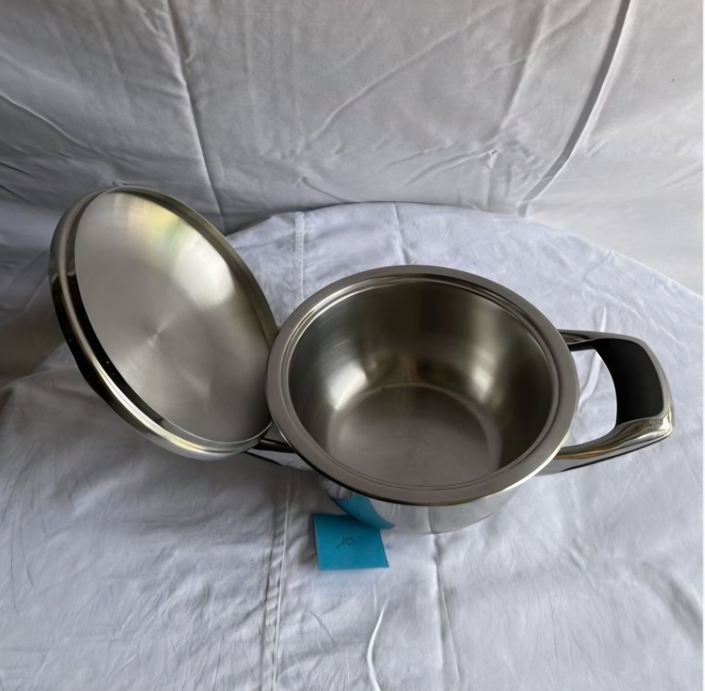 Töpfe: Casserole AMC 1,6 litre – Gebraucht aus Peyres-Possens von vevette65 1