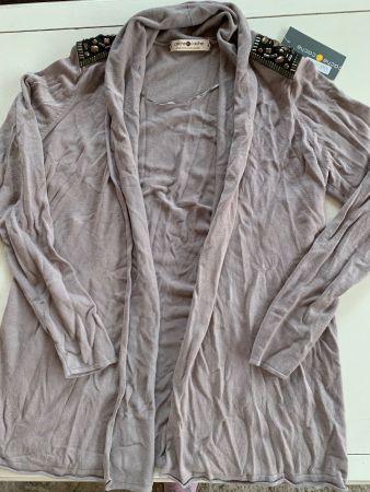 TOLLE JACKE STRICKJACKE GR. M/L NEU!