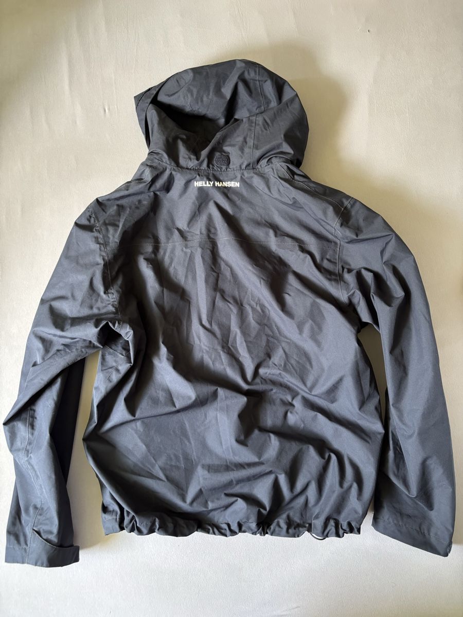 Helly Hansen Giacche: Helly Hansen Regenjacke, Gr. L – Usato da Zürich venduto da y_yannik_k 1