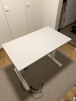 Höhenverstellbarer Schreibtisch, Top Zustand