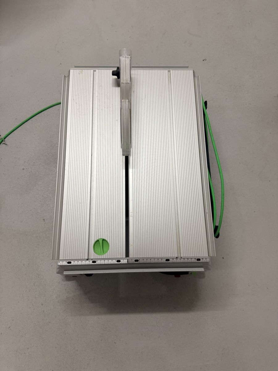 Festool Sägen: Table de sciage circulaire Festool cs50 avec accessoires – Gebraucht aus Zürich von Vanadium01