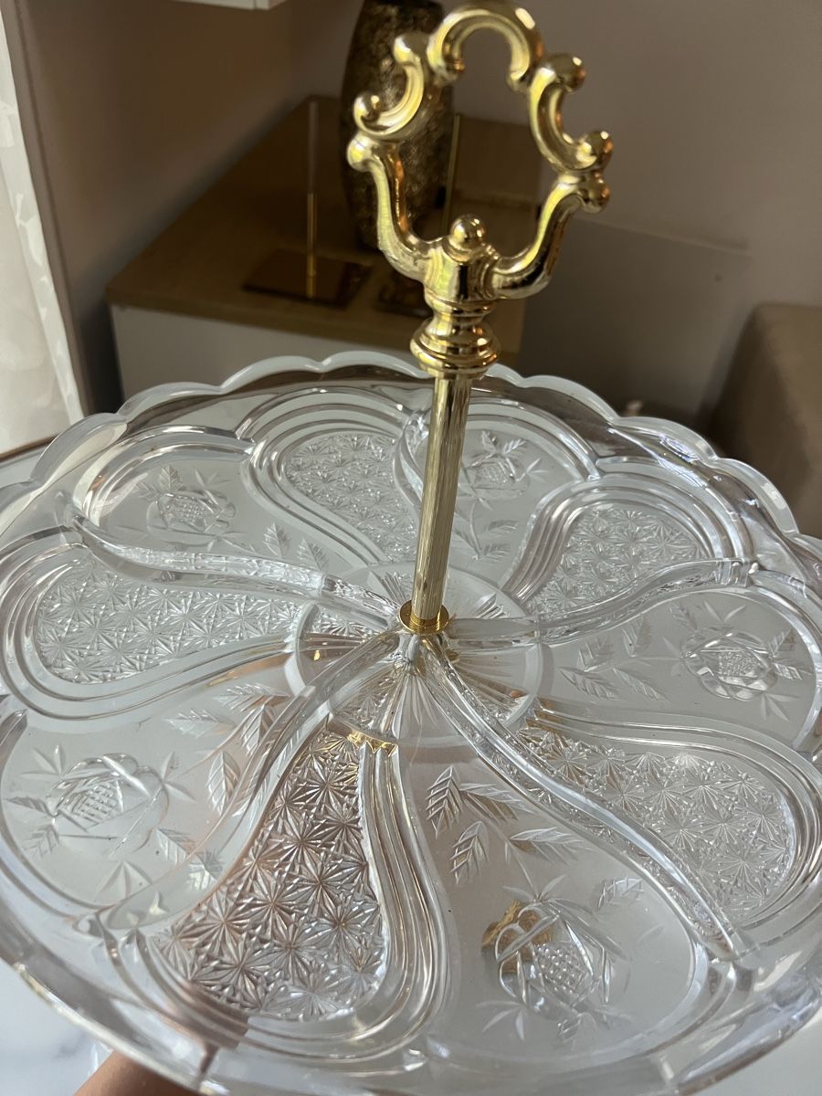 Piatti di portata: Etageren Servierplatte Glas Goldfarben – Usato da Zürich venduto da R1908 2