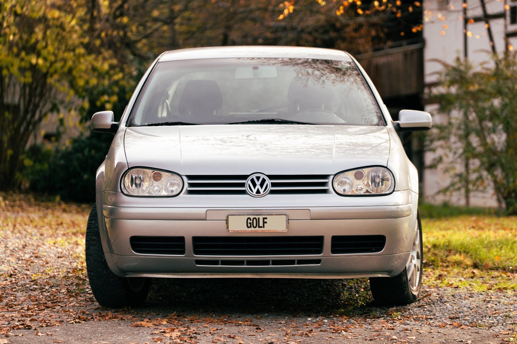 VW Autos: VW Golf 4 – Gebraucht aus Fribourg von joe_b9fb 3