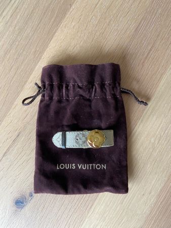 Louis Vuitton Armband Grösse S mit gold Kleeblatt von LV