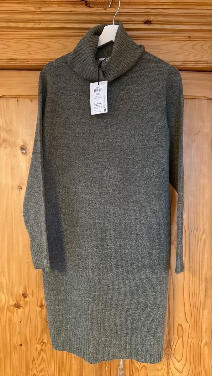 Vestiti: Strickkleid von JDY, Grösse L, neu – Nuovo e nell'imballaggio originale da Rotkreuz venduto da Herbsttraum