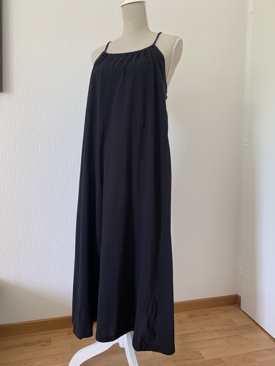 H&M Robes: Robe noir dos nu taille S – Neuf (Voir description) à Gland par TallyEva 1