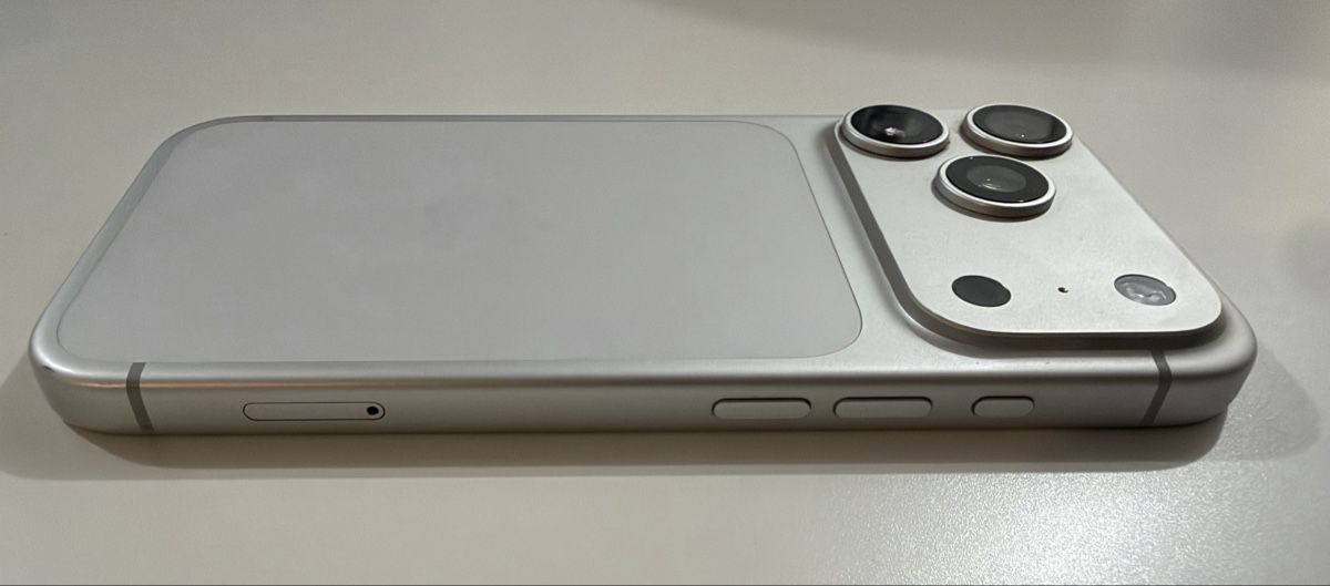 Apple Handys / Smartphones: Apple iPhone 17 Pro 256 GO argent – Gebraucht aus Yverdon-les-Bains von AVRS.CH 6