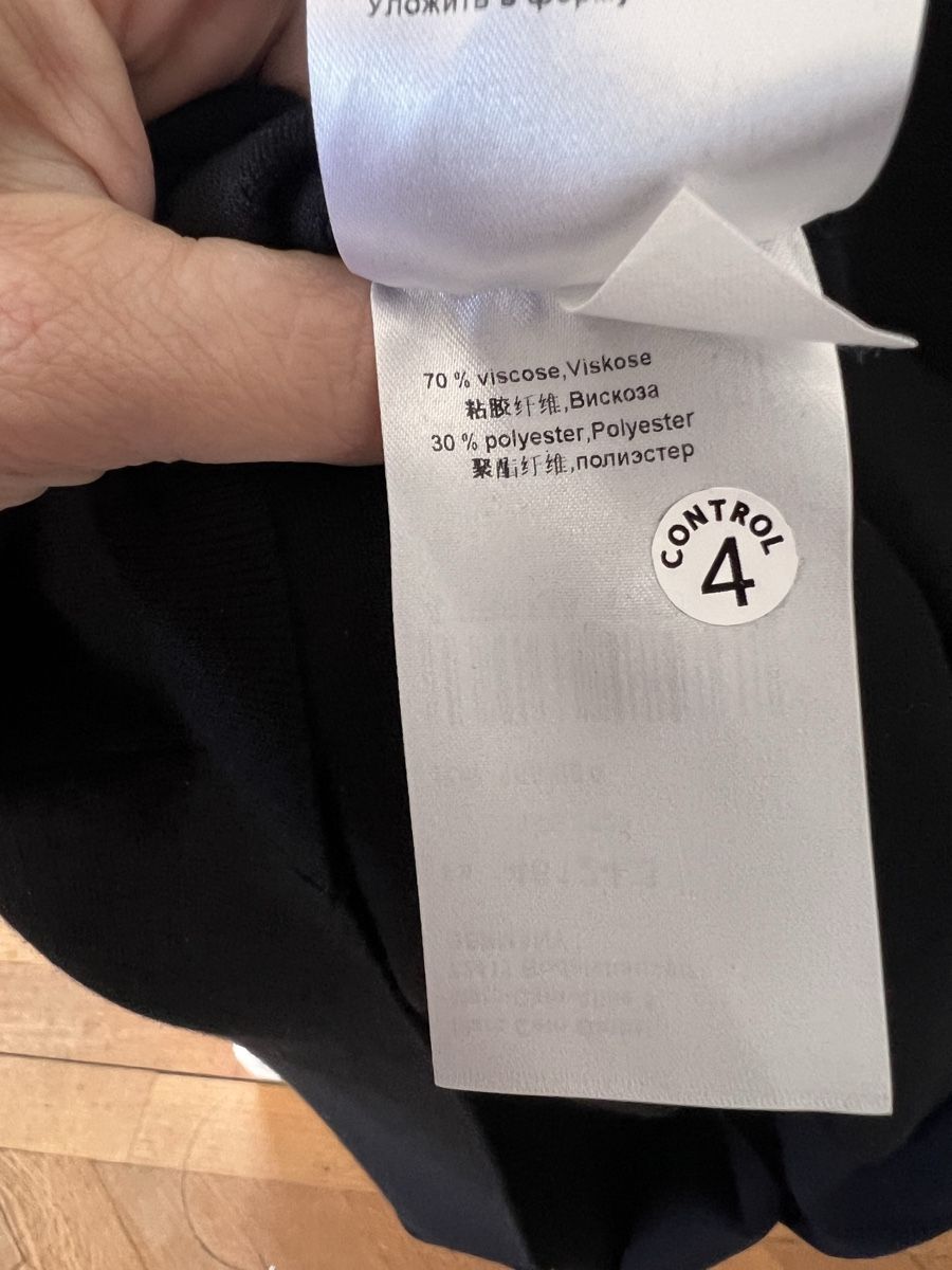 Marc Cain Vestiti: Strickkleid Marc Cain, Gr. 38, schwarz,  – Usato da Solothurn venduto da Brini06 5