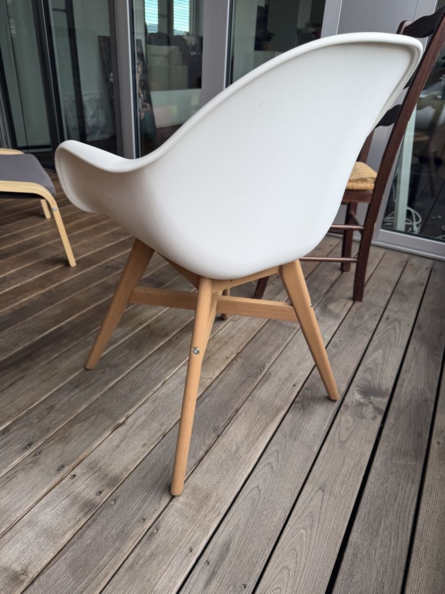 Sedie: White designer chair – Usato da Zürich venduto da pol_cy5n 2