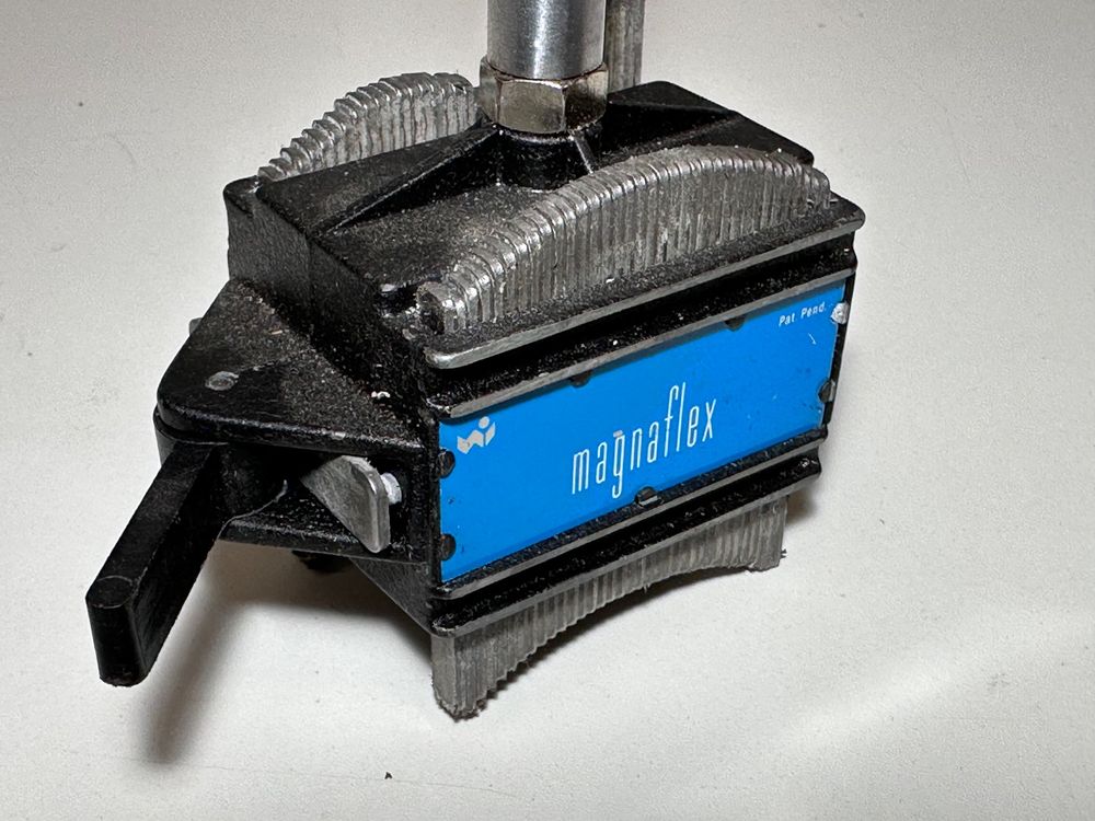 Magnetfix Vario Magnetmessständer für unebene Stellflächen (Gebraucht ...
