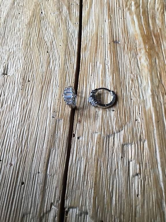 Orecchini pendenti & Orecchini a lobo: Silber Ohrring mit Zirkon Steinen  – Usato da Freienstein venduto da EAGLE007 2