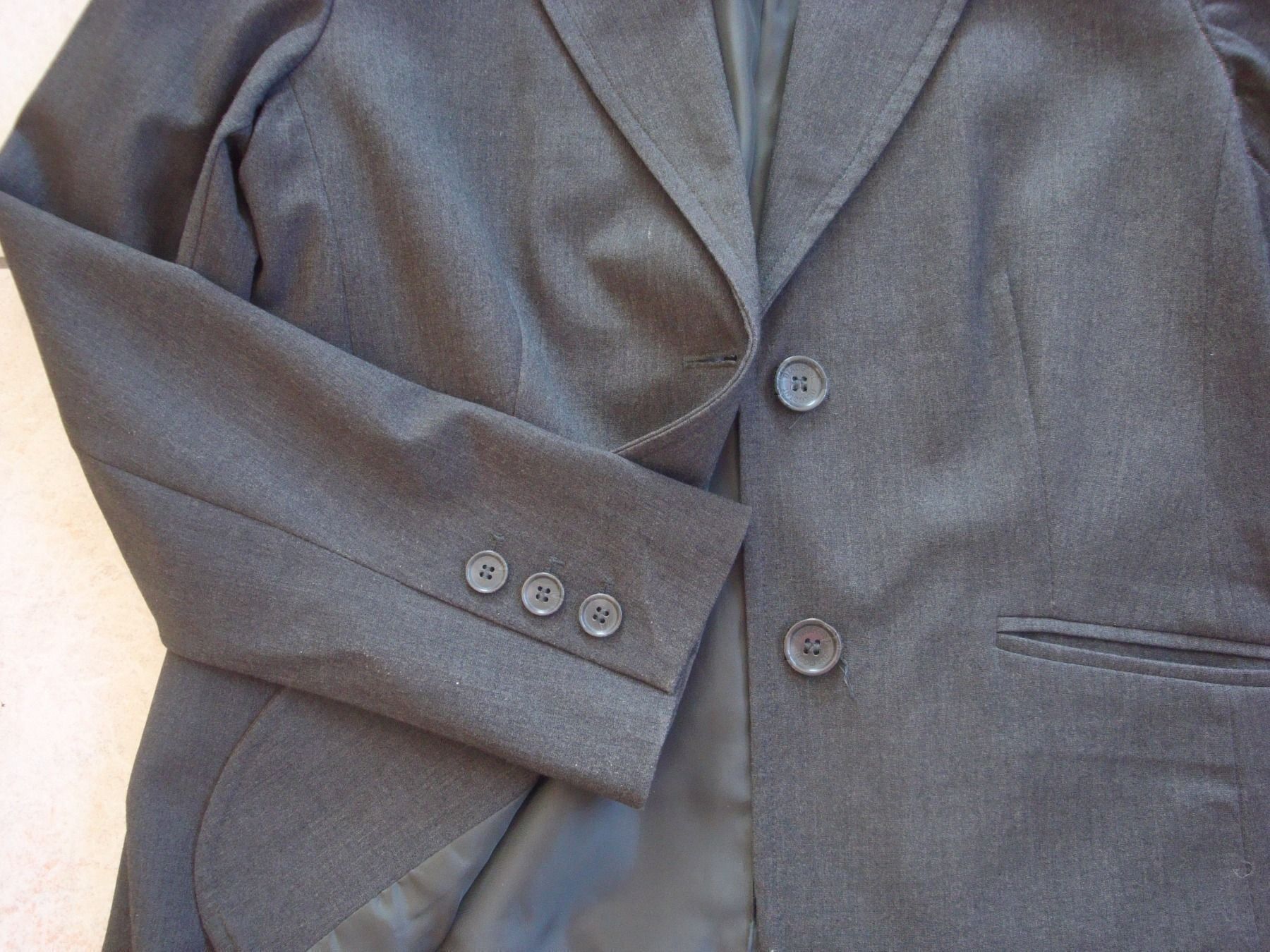 Giacche: tailleur jacke+hose dark grey gr. 38 – Nuovo (secondo la descrizione) da Porza venduto da tbch 4