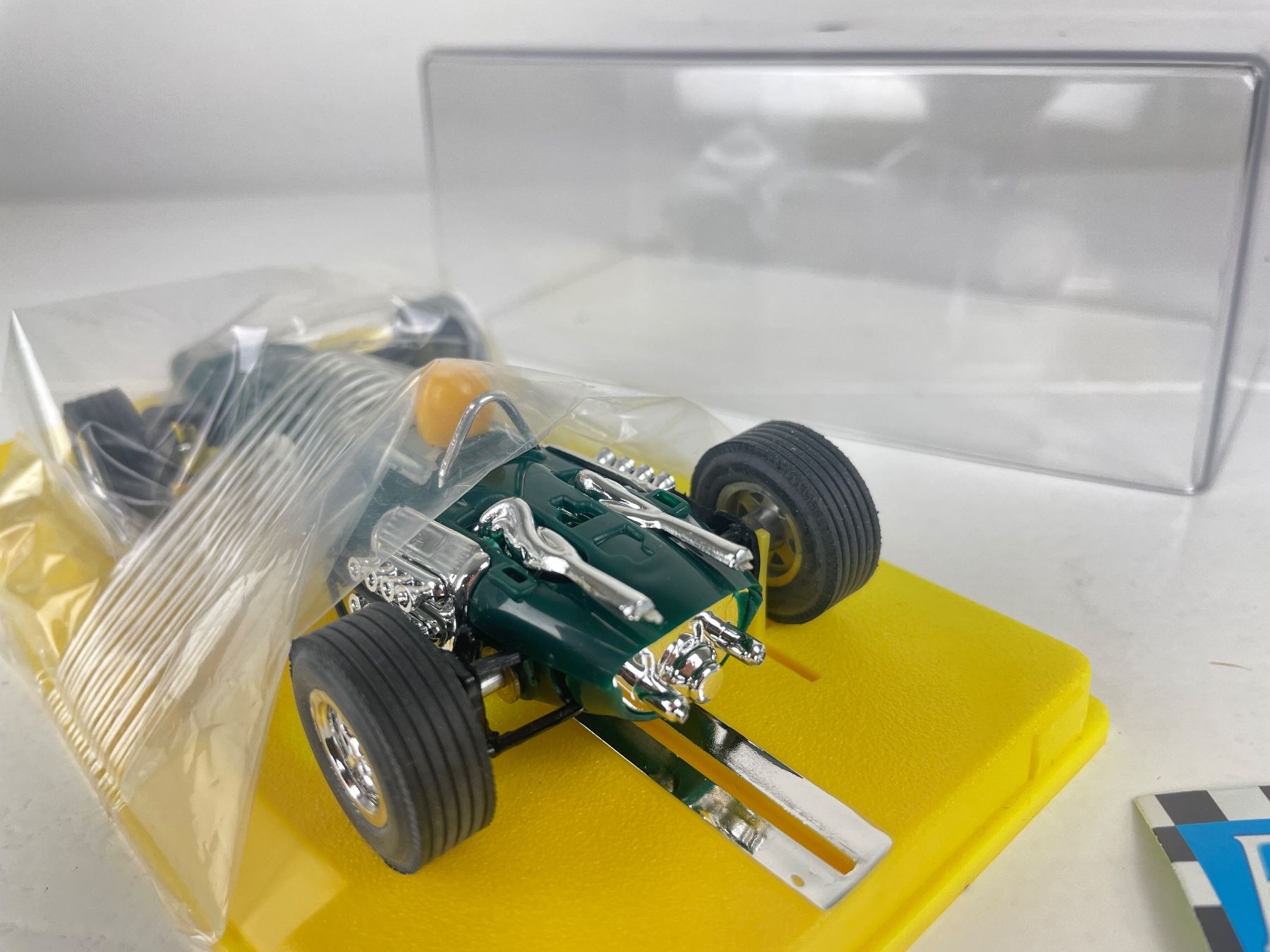 Carrera Rennbahnen: Reprotec 5037 BRM F1 Green #31 – Neu (gemäss Beschreibung) aus Genthod von lightyear63 2