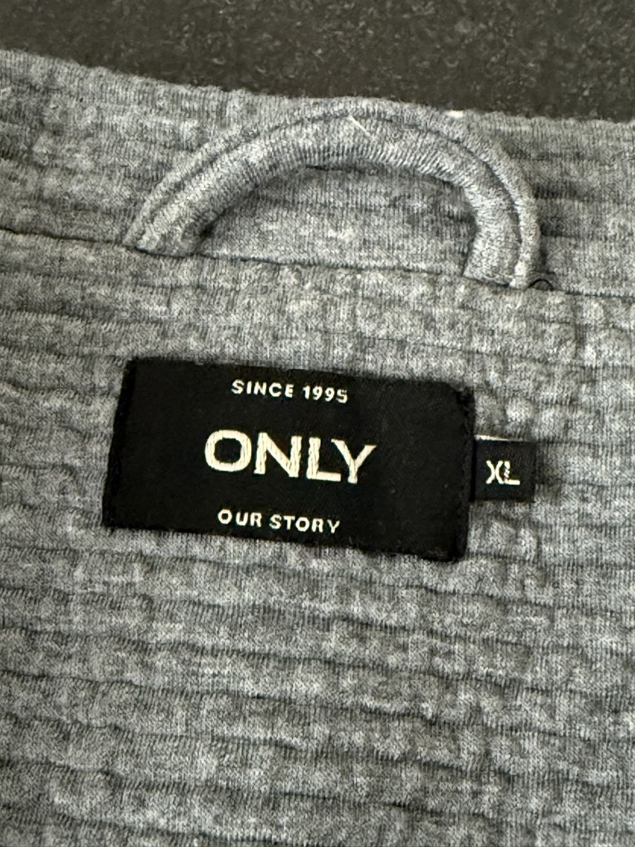 Only Mäntel: Only Jacke Damen – Gebraucht aus Goldach von igwhitestar 2