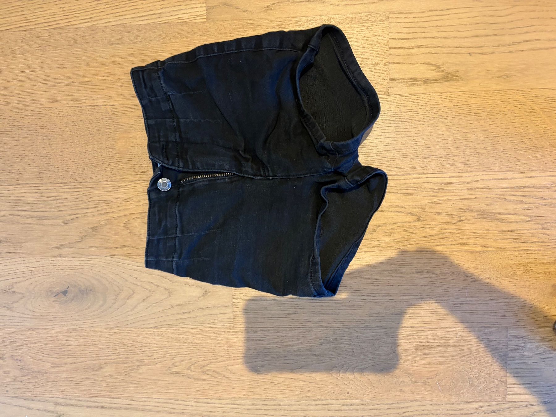 Bershka Pantaloni: Shorts – Usato da Wangen b. Olten venduto da oli_f9b8