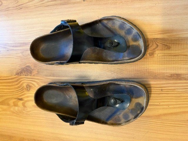 Birkenstock Scarpe da uomo: Birkenstock Gizeh Gr 42 – Usato da Lohn-Ammannsegg venduto da -dovahkiin-