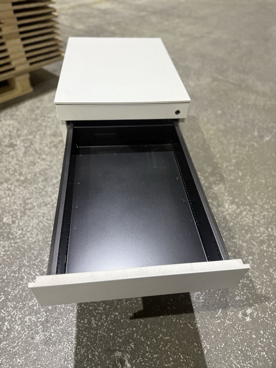 Lista Korpus: Steelcase Rollcontainer Soft close – Gebraucht aus Balsthal von Designhaus.Schmitt 7