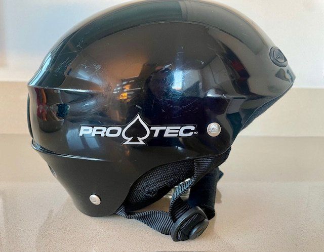 Caschi: Casco da sci - donna - taglia S – Usato da Ligornetto venduto da GiadaG