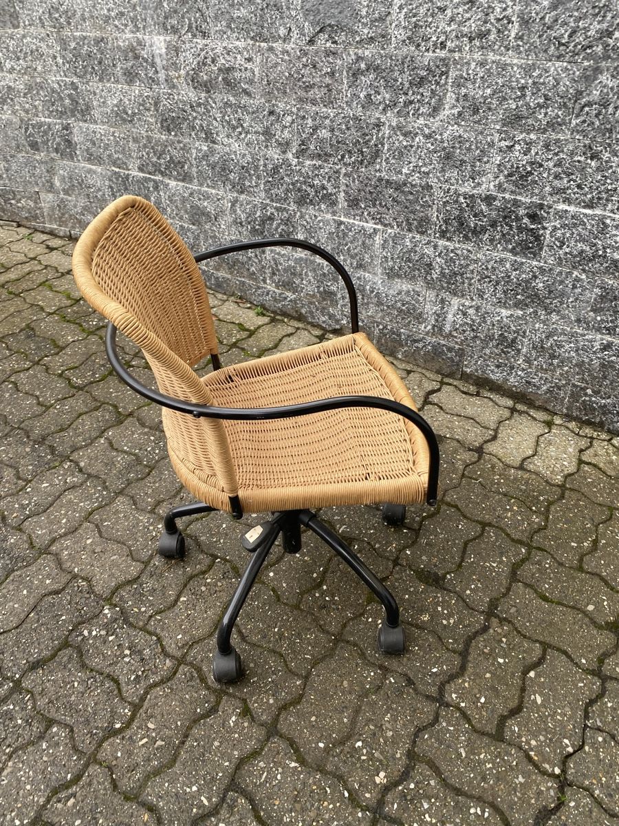 Sessel: Chaise de bureau en rotin, hauteur adaptable – Neu (gemäss Beschreibung) aus Blonay von Ollorvi 2