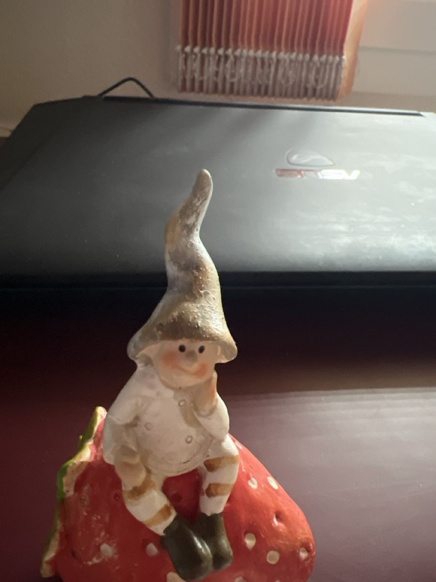 Figurines: Handmade Wichtel Deko - Erdbeere ca 12 cm – D'occasion à Bonaduz par Malves10 2