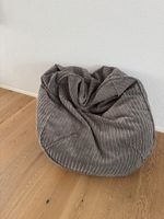 Gemütlicher Sitzsack aus Cord – Perfekt für das Kinderzimmer