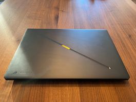 ASUS ROG Zephyrus G16 – RTX 4060, Core Ultra 7, 16GB RAM, 1T