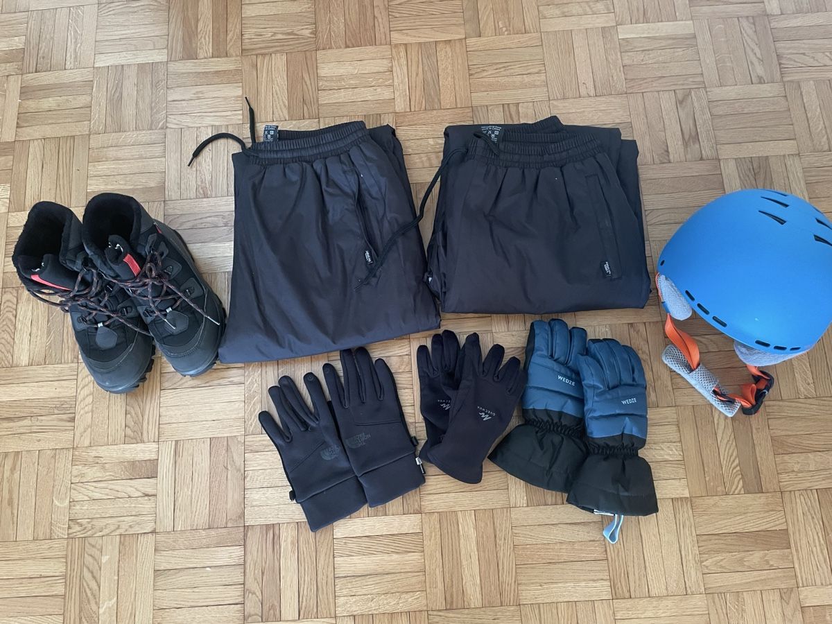 Lotti di vestiti: Lot pour la neige  – Usato da Yverdon-les-Bains venduto da mar_hg5t