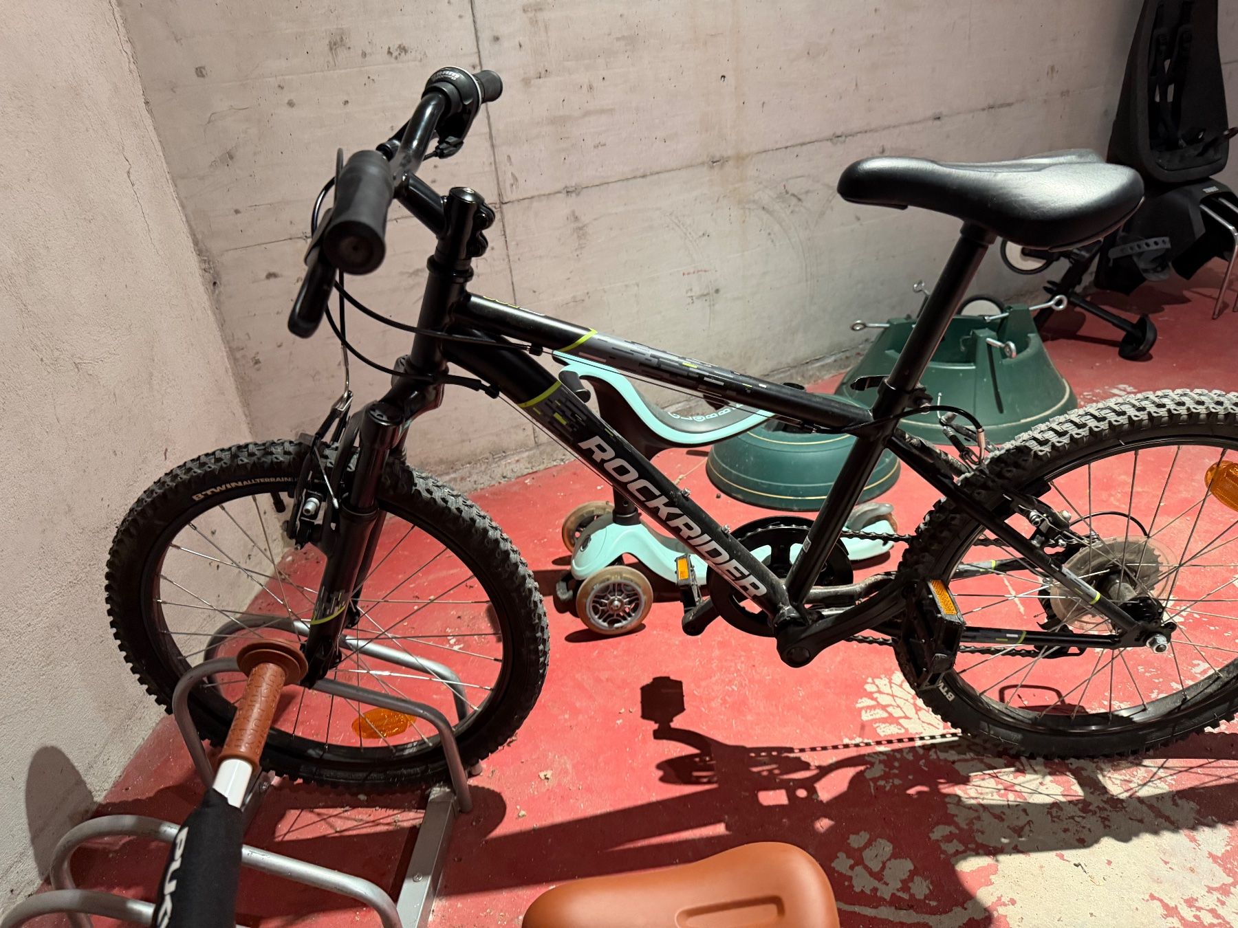Decathlon Biciclette: Rockrider enfant – Usato da Trélex venduto da idvix