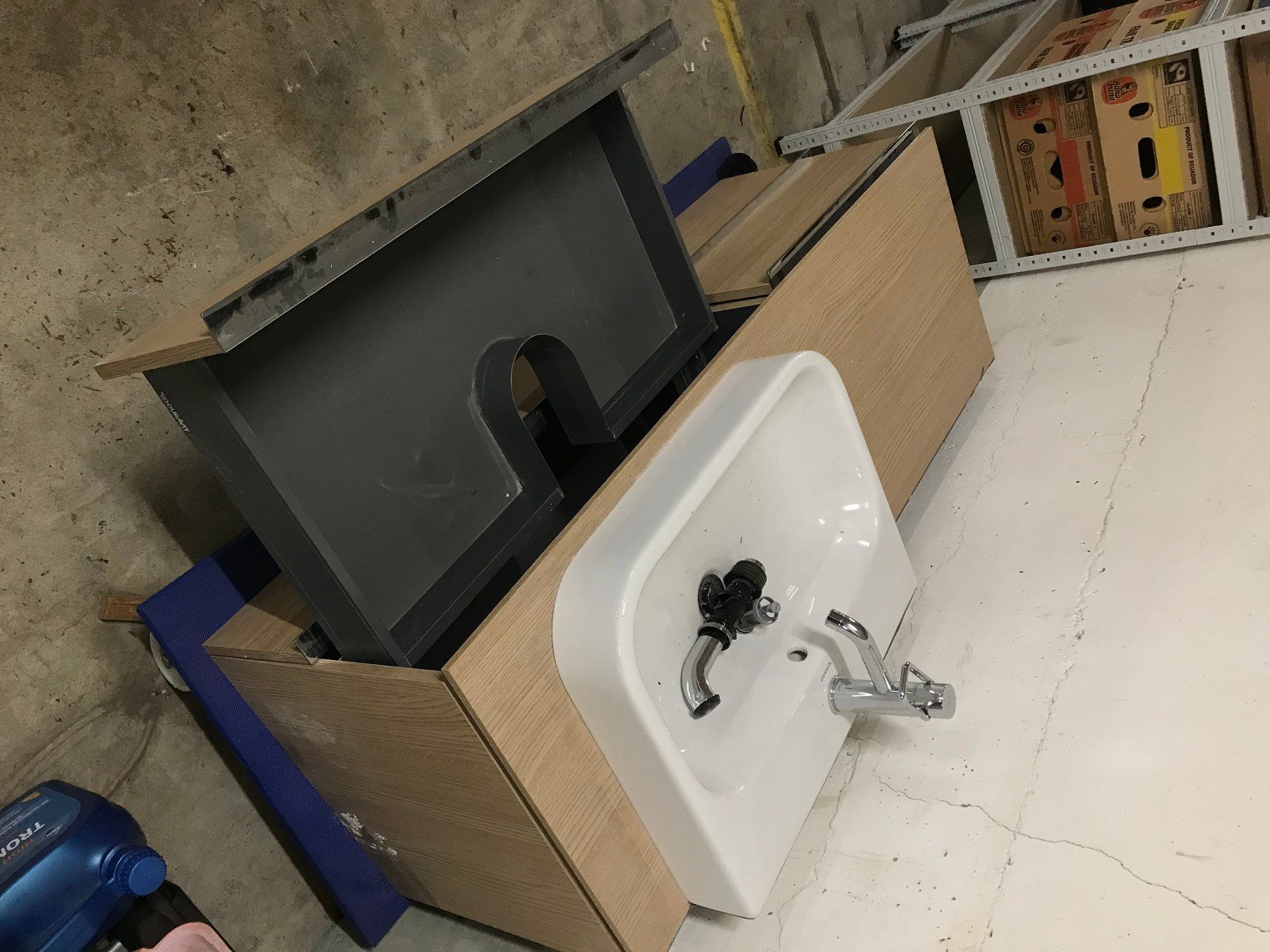 Mobili per bagno: Waschtisch mit softclose Unterbauschrank – Nuovo (secondo la descrizione) da Laupen ZH venduto da Thomi30 1