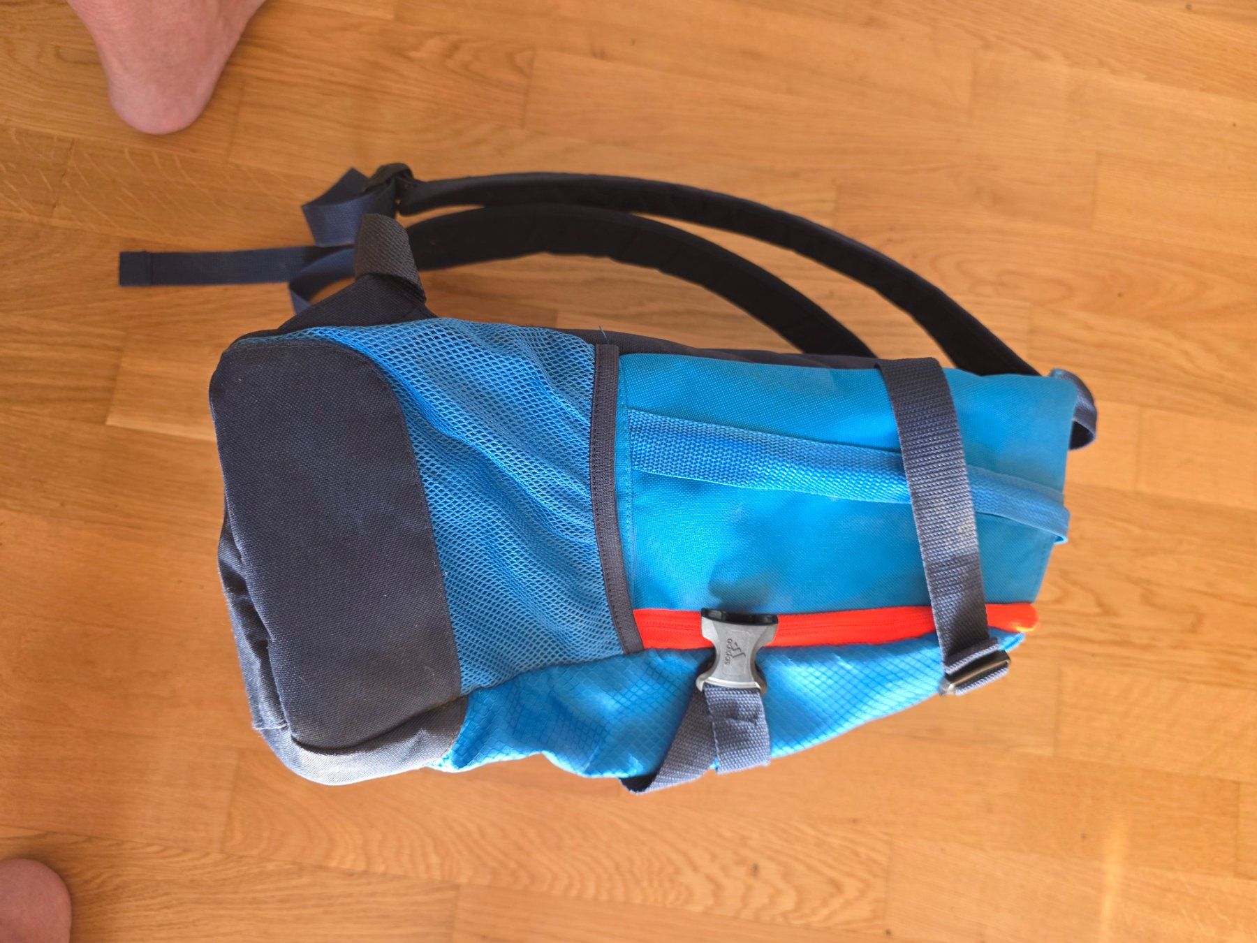 Adidas Rucksäcke: Rucksack adidas hellblau – Gebraucht aus wetzikon von Bestedienste 1