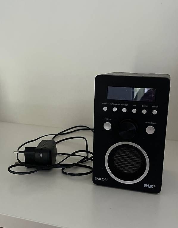 Radios: DAB + Radio – Gebraucht aus Langenthal von urs_57zf