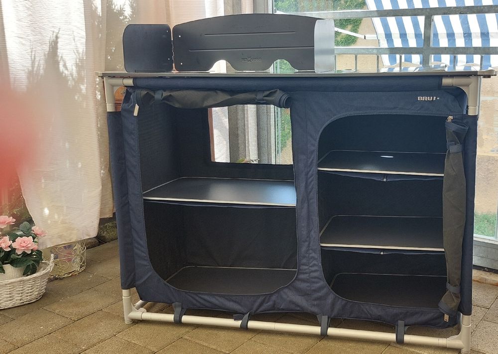 Komplettküchen: Brunner Campingküche mit viel Stauraum - Top Zustand! – Gebraucht aus Kaisten von Aarack 2