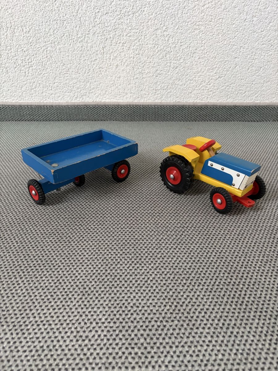 Giocattoli: Alter Kinder Holztraktor vintage – Usato da Uetikon am See venduto da Winnieclaudia 2