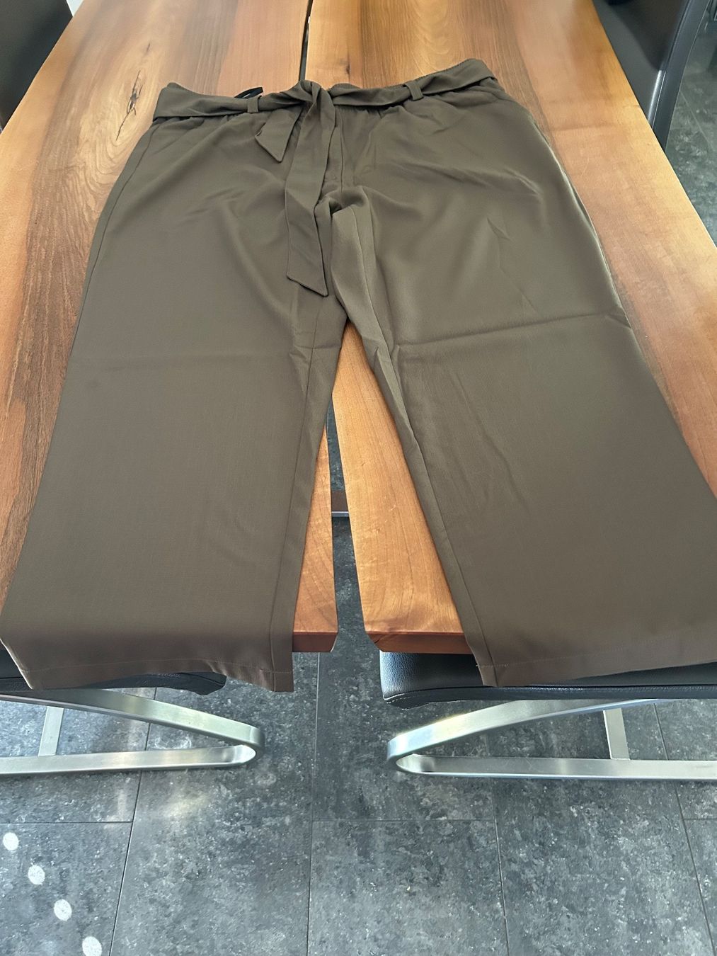 Pantaloni: Schöne Hose – Usato da Schötz venduto da chousan