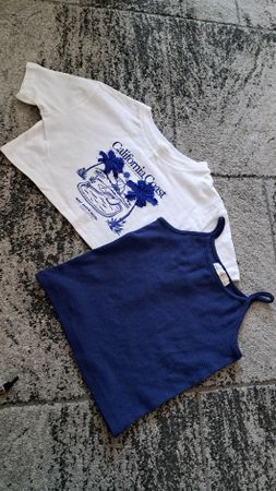 T-shirt taille 134, comme neuf 