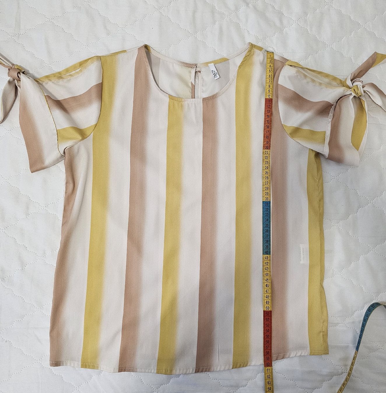 Blusen: Damen Bluse – Neu (gemäss Beschreibung) aus Steinmaur von Kiki_m240 3