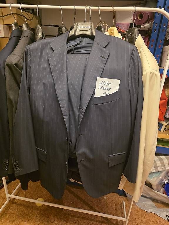 Anzüge, Sport- & Funktionsanzüge: Kiton Anzug – Gebraucht aus Hausen AG von MM_FM