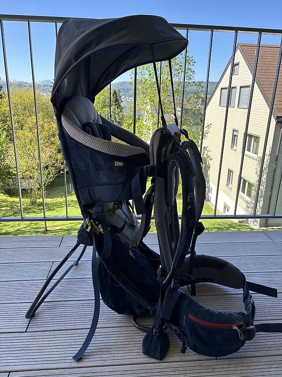 Deuter Zaini: Deuter Kid Comfort Active, Tragrucksack – Usato da Herrliberg venduto da Wille5 2