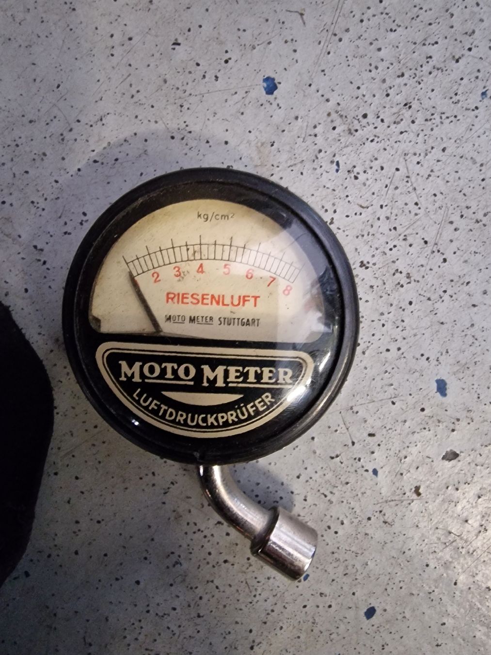 Messen: Motometer Luftdruckprüfer – Gebraucht aus Henau von
