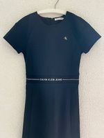 Robe Calvin Klein 14 ans
